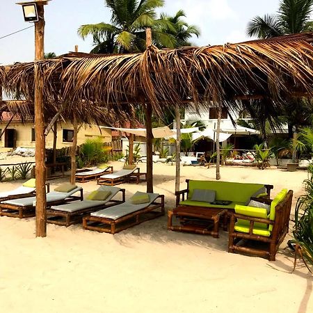 La Maison Blanche Hotel Assinie-Mafia Bagian luar foto